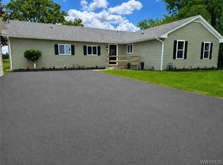 1581 Bowen Rd, Elma, NY 14059