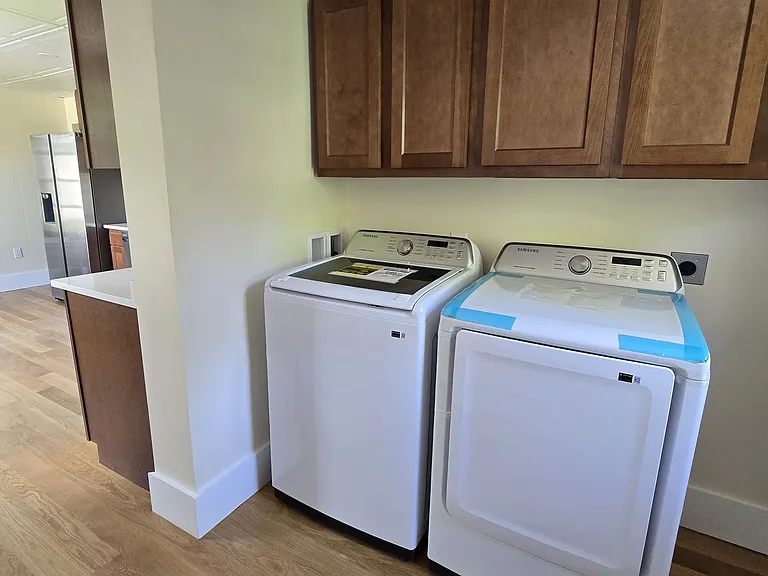 77 Rowe St #2 — Photo 4