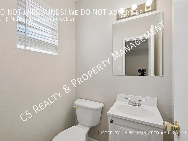 1418 W 7th Pl — Photo 28