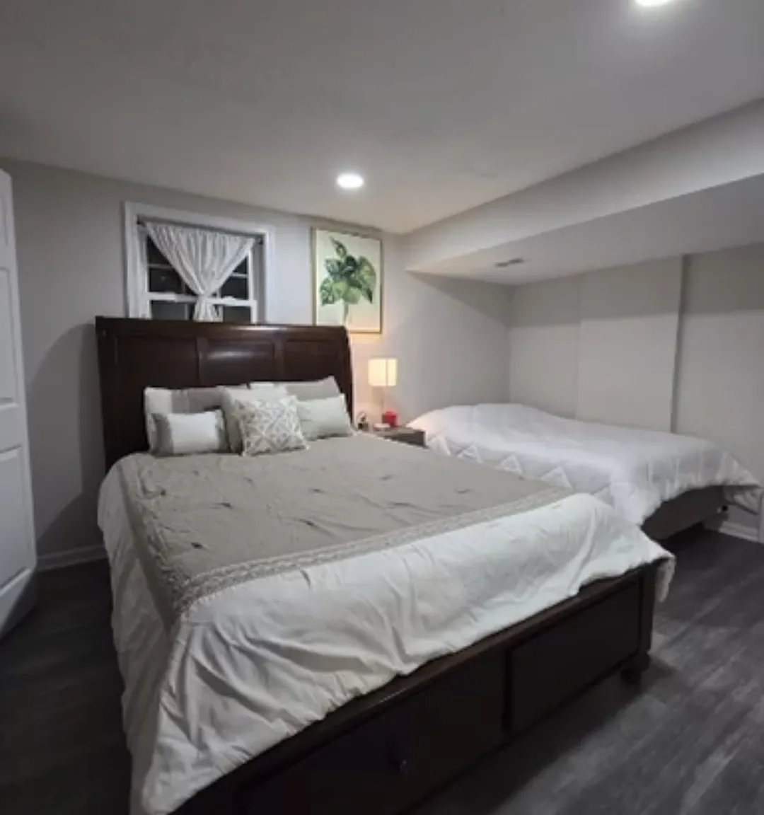 4 bed, 3.5 bath, 2000 sqft, $1,250 — Photo 1