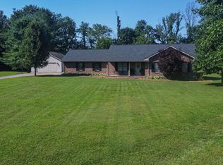 3900 Lanie Dr, Kevil, KY 42053