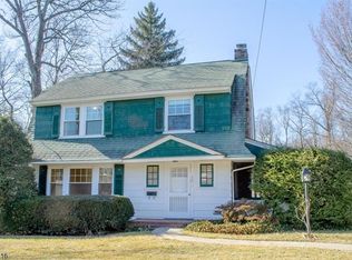 727 Ridgewood Rd, Millburn, NJ 07041