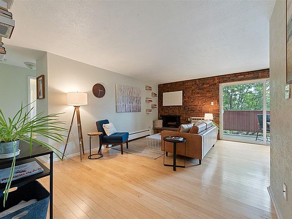 3rd image of 625 N Pennsylvania St APT 311