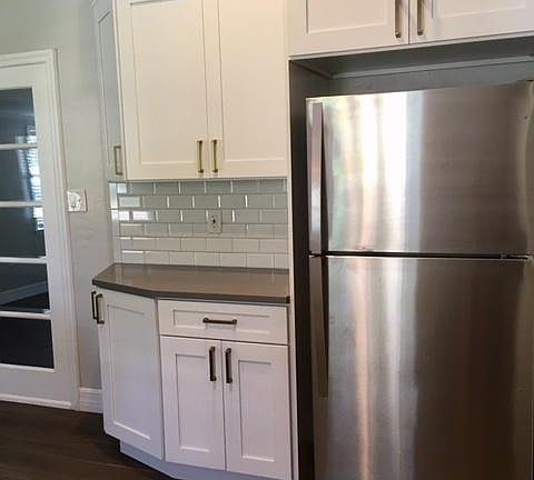 4th image of 1409 Christy Ave