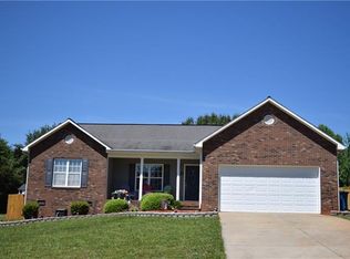 4854 Gateway Dr, Claremont, NC 28610