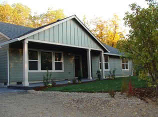 769 Portland Ave, Grants Pass, OR 97526