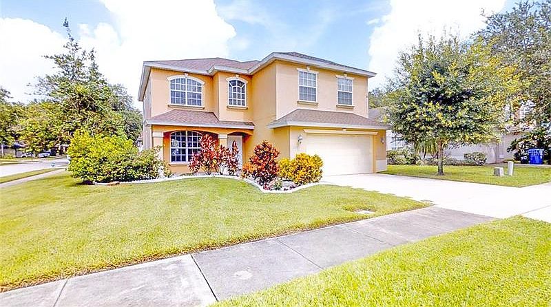 1st image of 2014 Chapman Oaks Dr