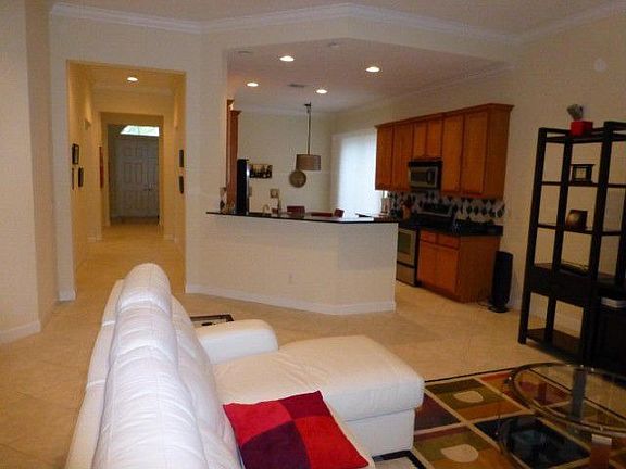 5th image of 7217 Maidstone Dr