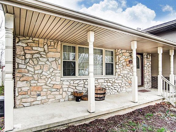 4th image of 56 Donna Jane Ct