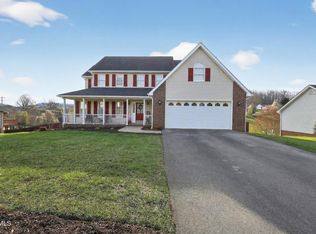 105 Meadow Ct, Gray, TN 37615