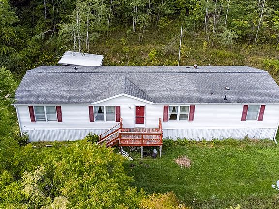 3rd image of 8983 State Line Rd