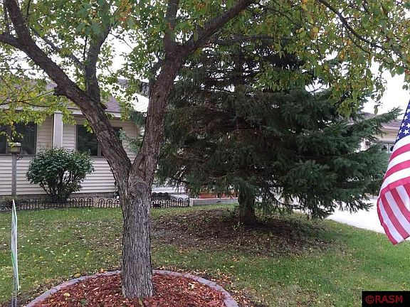 2nd image of 1822 W Welco Dr