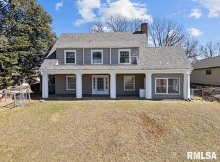 1212 34th Avenue Ct, Rock Island, IL