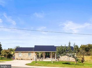 6813 Moul Rd, Thomasville, PA 17364