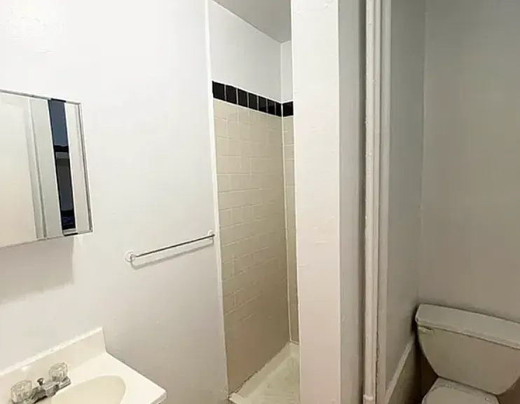 171 Thompson St #1 — Photo 2