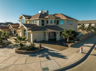 449 Sand Verbena St, Horizon City, TX 79928