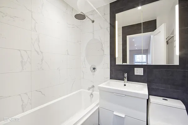 Rented by Citi Habitats | media 32