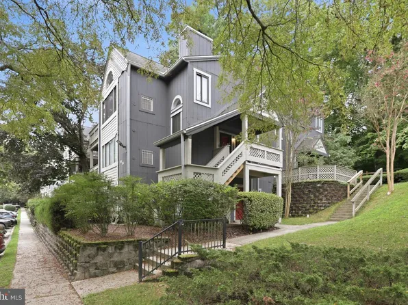 936 Windbrooke Dr Unit 13, Gaithersburg, MD 20879
