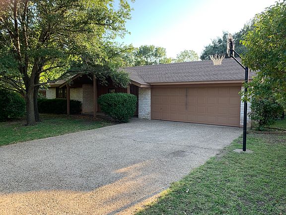 2nd image of 312 Javelina Dr