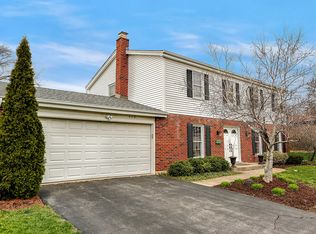 428 Collen Dr, Lombard, IL 60148