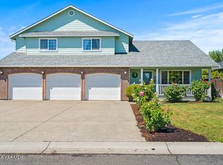 8 N 95th Pl, Yakima, WA