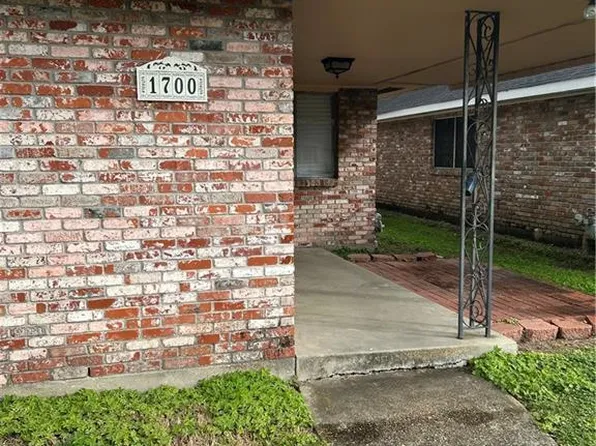 1700 Richland Rd, New Orleans, LA 70114