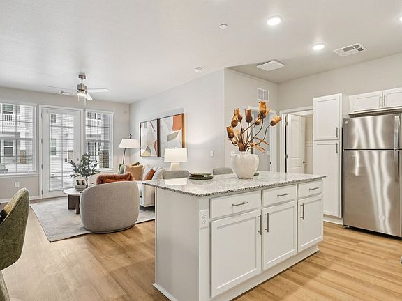 3rd image of 400 Spring Cress Rd #110