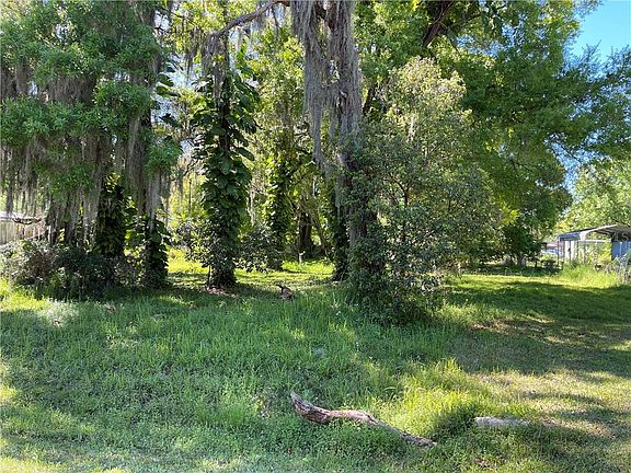 3rd image of 4660 Fox Creek Dr E