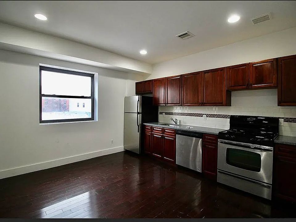 1st image of 44 Troutman St APT A9