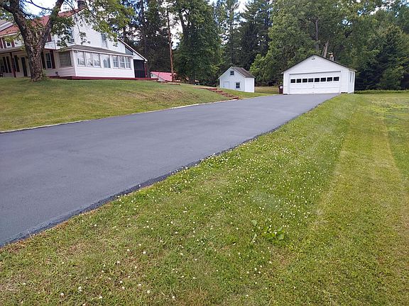 4th image of 94 Edee Rd