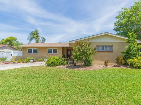 8310 Archwood Cir, Tampa, FL 33615