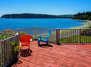 204 Olympus Blvd, Port Ludlow, WA 98365