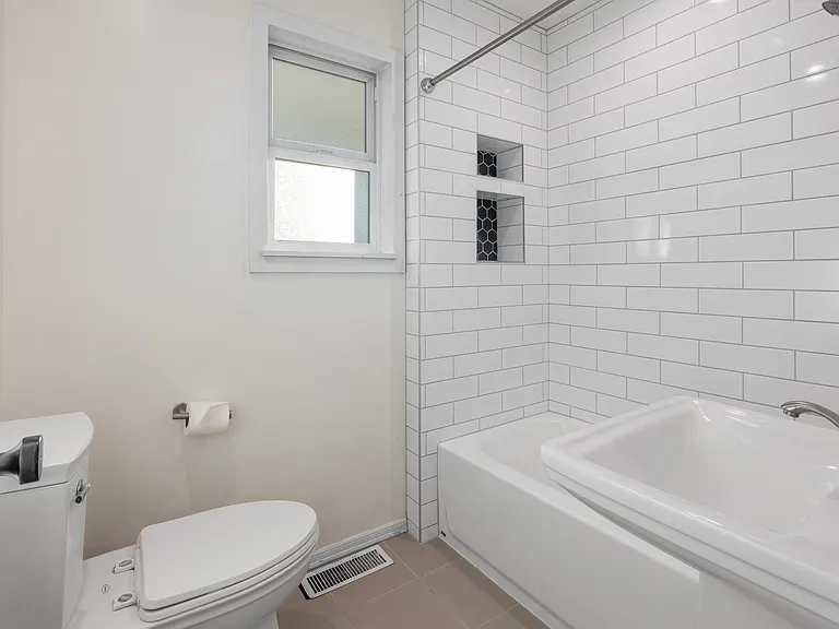 9703 214th Pl SW — Photo 7