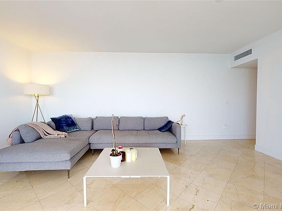 4th image of 4201 Collins Ave APT 2502