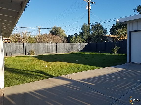 5th image of 1519 W Heil Ave