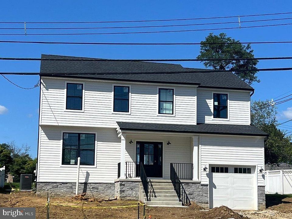 1st image of 11 Hempstead Rd