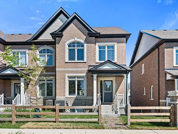 4th image of 79 Seguin St
