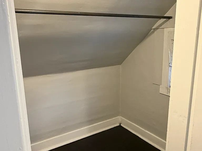 1015 N Olney St — Photo 19