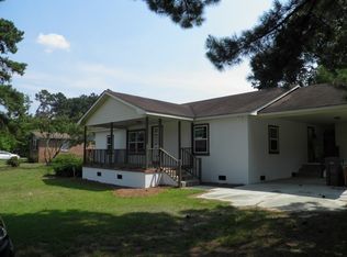 509 Franklin Rd, Fairmont, NC 28340