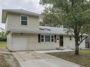 10700 E 29th St S, Independence, MO 64052