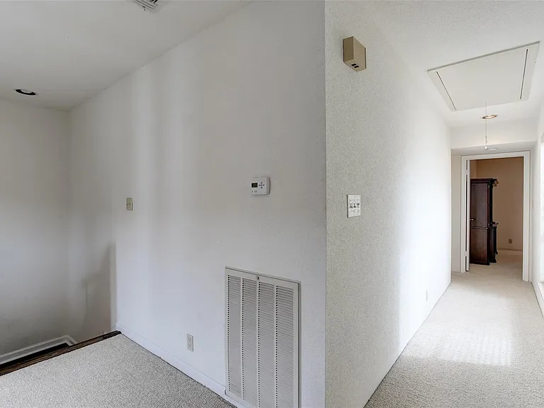 2323 Augusta Dr #30 — Photo 9