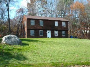 1 Eastview Dr #B, Belchertown, MA 01007
