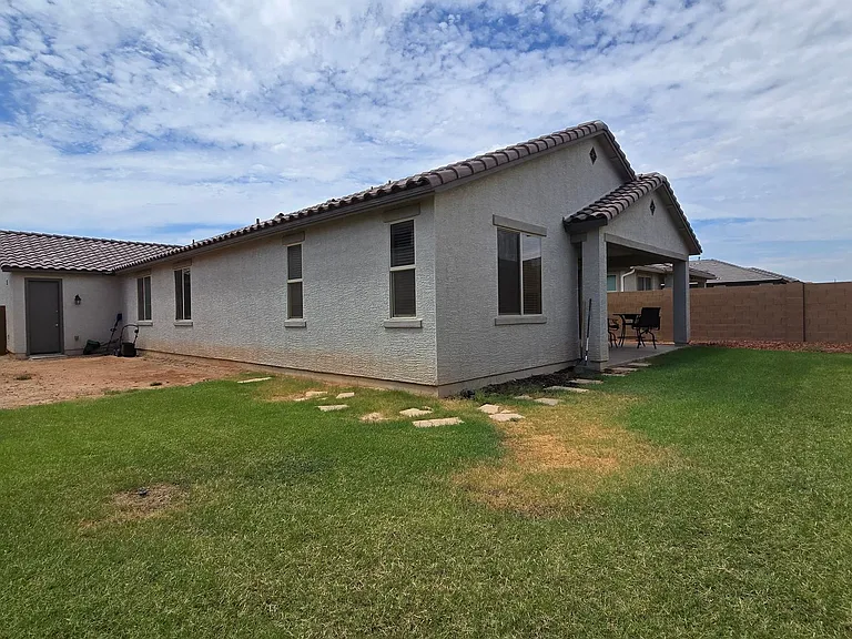 18572 W Cottontail Ln — Photo 26