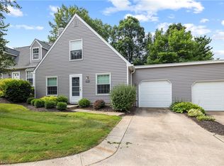 14531 Cross Creek Ln #7, North Royalton, OH
