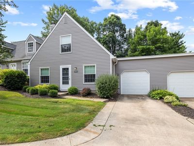 14531 Cross Creek Ln #7, North Royalton, OH, 44133