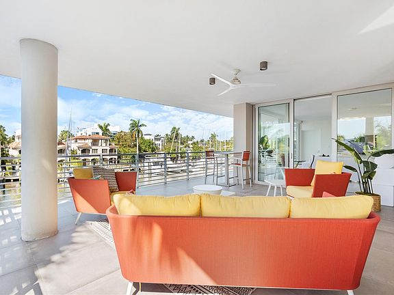2nd image of 133 Isle Of Venice Drive #301