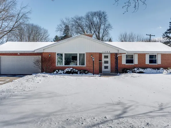 1505 Stemp Ter, Madison, WI 53711