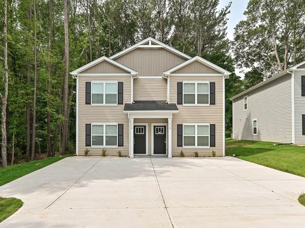 514 12th Ave NE, Hickory, NC 28601
