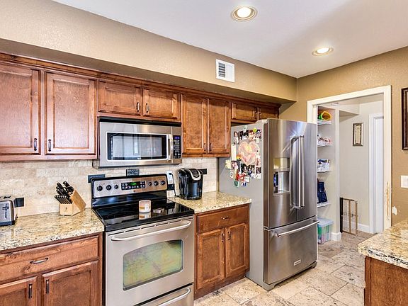 0006-4th - 19006 (4)