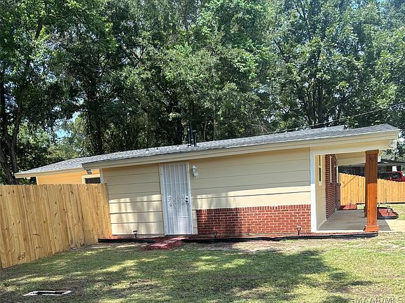 3rd image of 3908 Princeton Rd